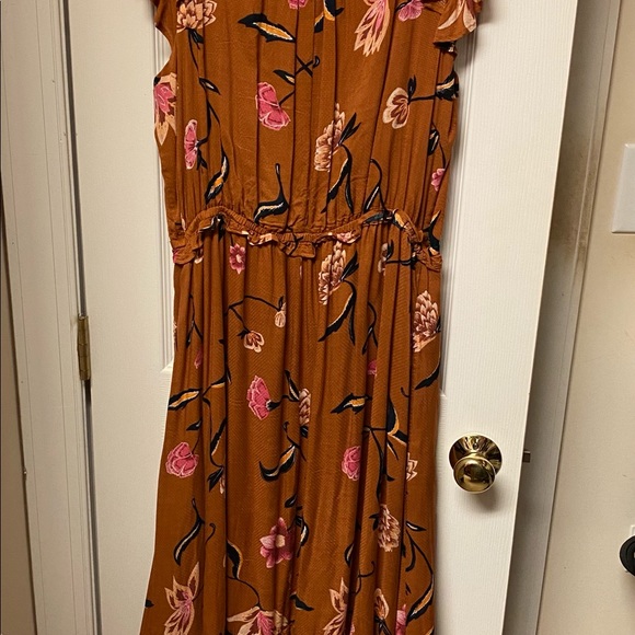 Universal Thread Dress - Picture 3 of 3